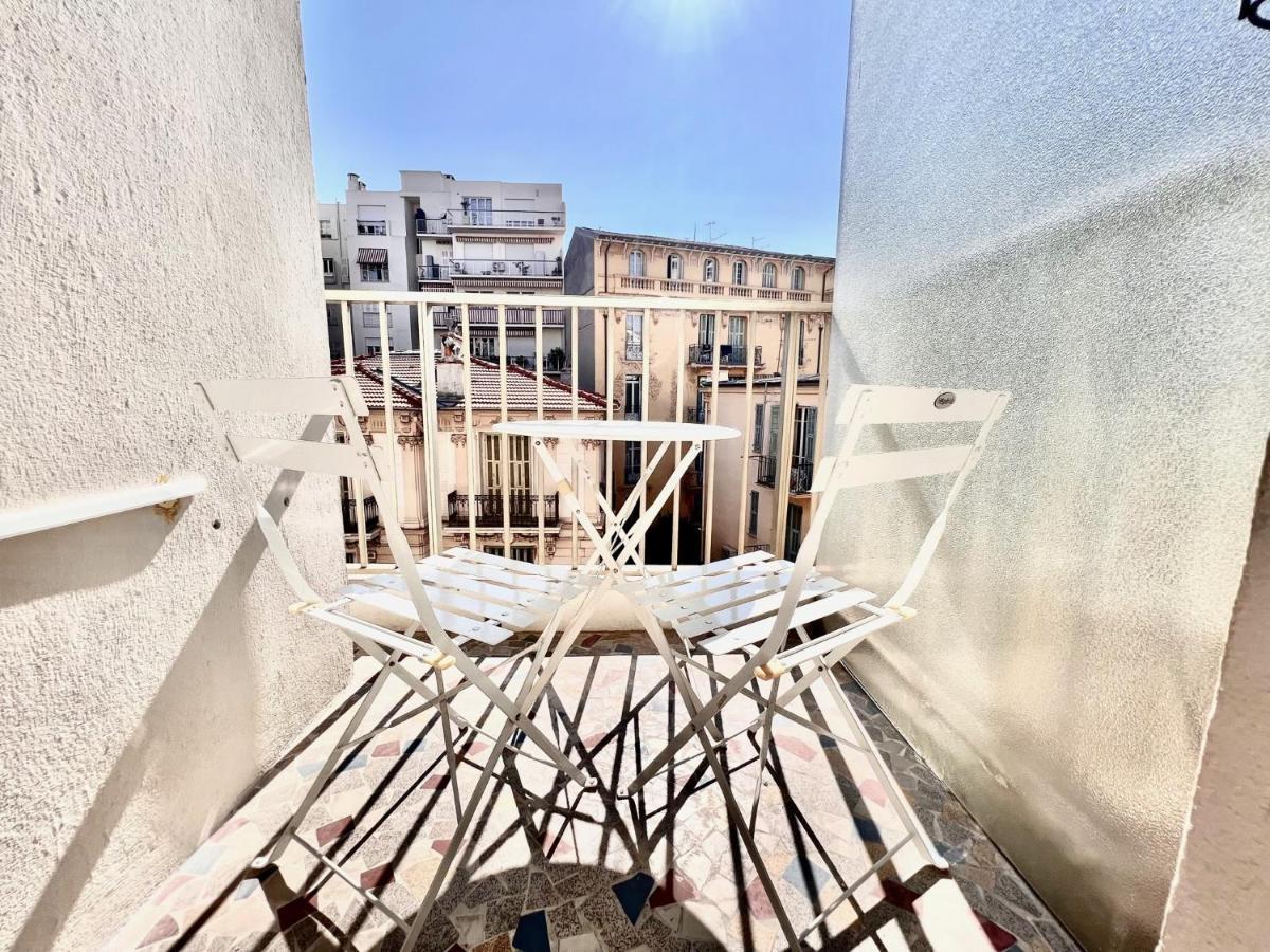 Riviera - Carre D'or - Large Ac Terrasse - Tres Calme - Balcon Berlioz 2 * Nizza